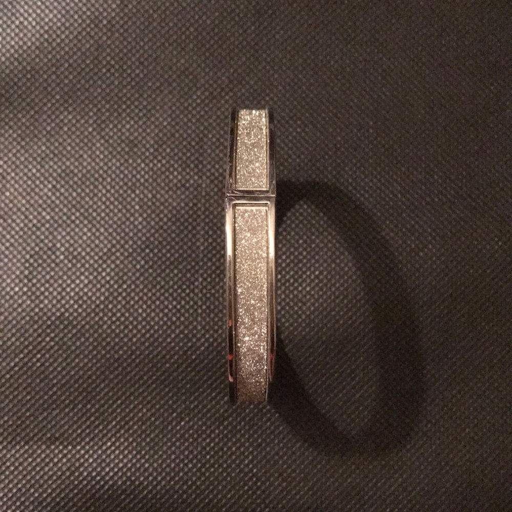 🔥PRICE DROP🔥 Silver sparkly bracelet